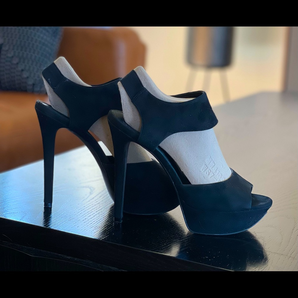 Like New - Trouve Platform Stilettos.